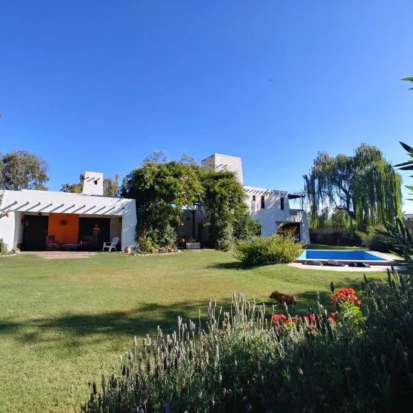 La Blanca, Casa de Campo，位于Pocito的酒店
