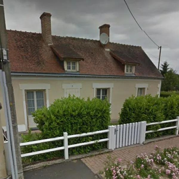Maison village，位于Moulins-sur-Céphons的酒店