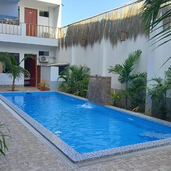 Hospedaje Ola Marina，位于曼克拉的酒店