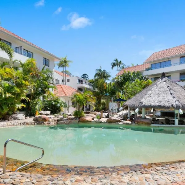 努沙国际公寓式度假酒店，位于日出海滩的酒店