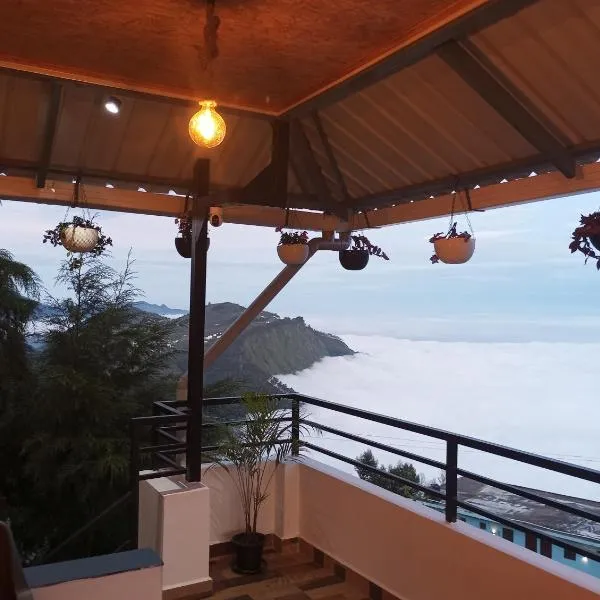 Loft wood house Family rooms，位于科代卡纳尔的酒店
