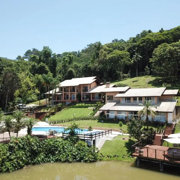 Village Du Lac Hotel，位于São João的酒店
