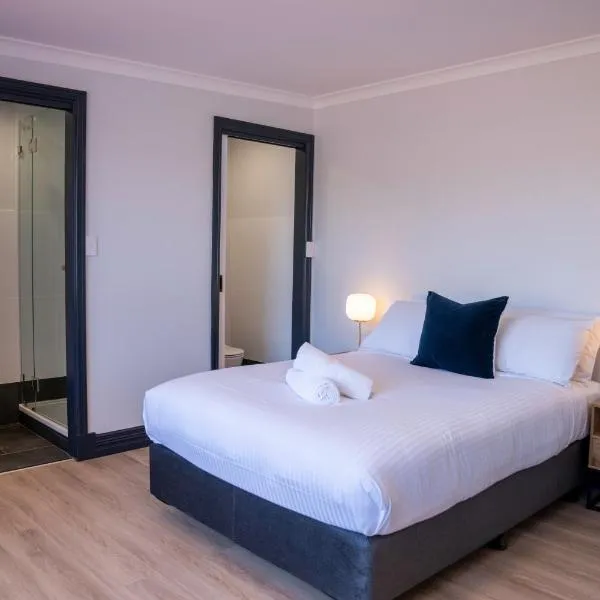 The Rec Hotel Waroona，位于Waroona的酒店