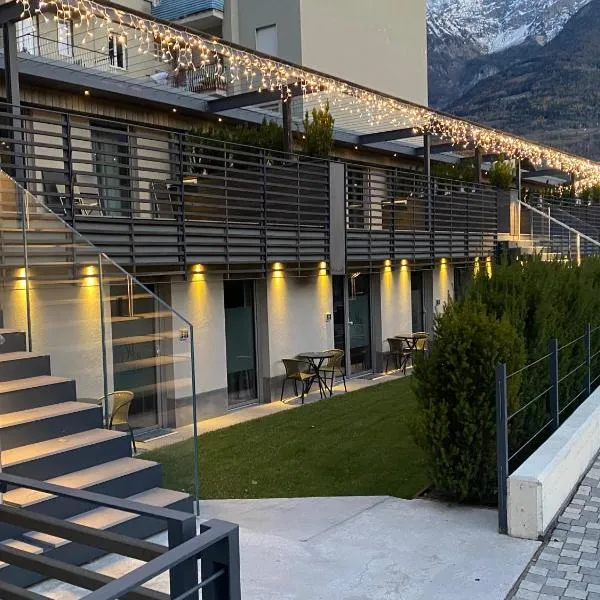 Sui Generis - Aosta Urban Apartments，位于奥斯塔的酒店