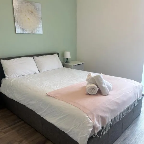 Lovely Entire Flat in Manchester，位于曼彻斯特的酒店