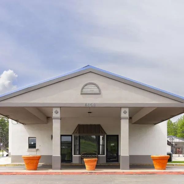 Motel 6 Nacogdoches, TX，位于纳科多奇斯的酒店