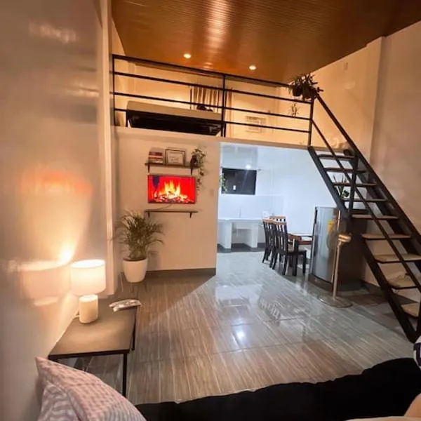 Cozy Loft Near the Airport & Beach-Unit I，位于公主港的酒店