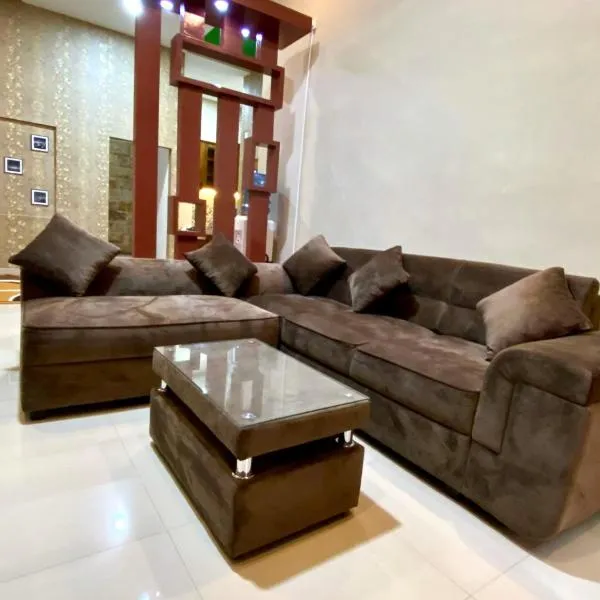 DMoon Villa，位于日惹的酒店