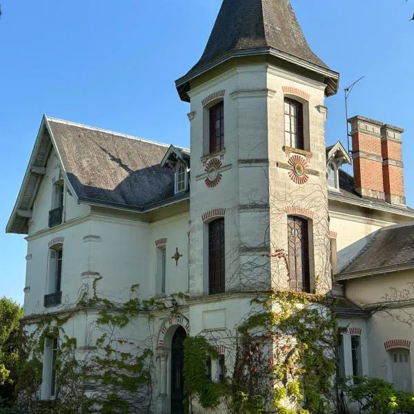 Château de Moulède，位于鲁雷特的酒店