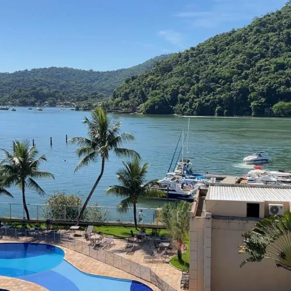 Loft 326 - APTO E VISTA ESPETACULARES，位于曼加拉蒂巴的酒店