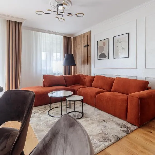 DONNER LUXURY APARTMAN，位于苏博蒂察的酒店