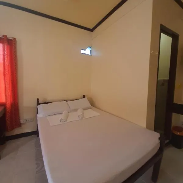 Subangan Room with Terrace 1，位于Alegria的酒店