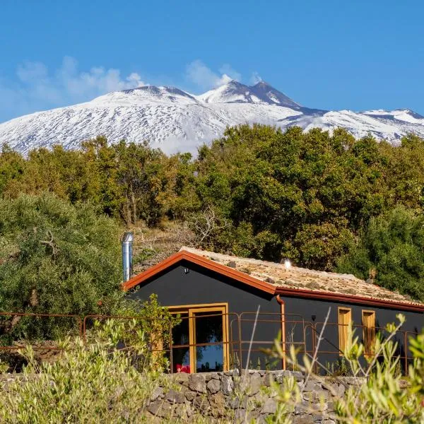 PODERE DELL'ETNA SEGRETA - Essential Nature Hotel，位于比亚恩卡维拉的酒店