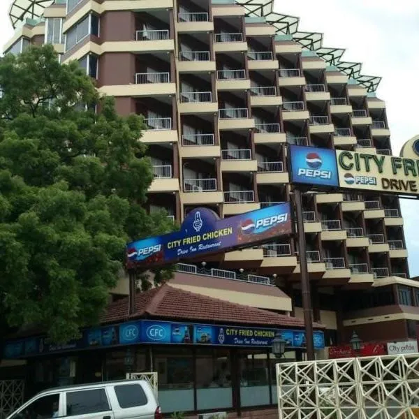 Hotel City Tower，位于哥印拜陀的酒店