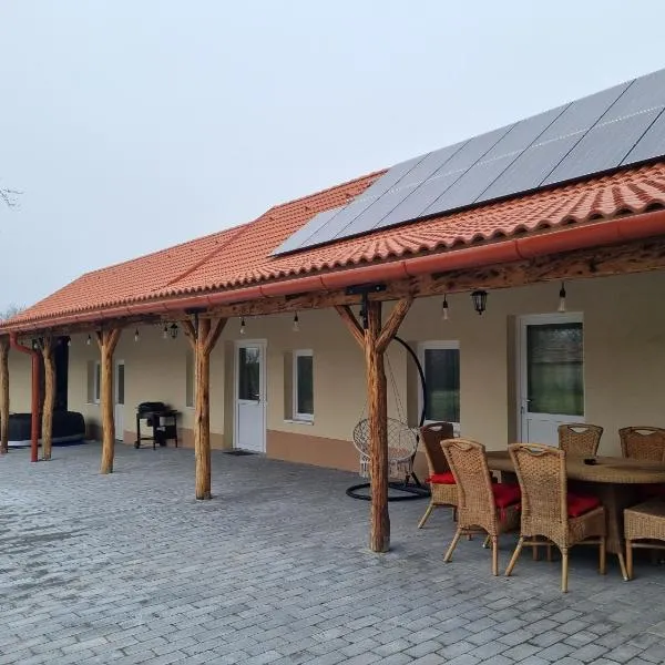 Somló Kiss Birtok，位于Somlószőlős的酒店