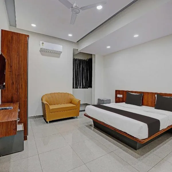 Collection O HOTEL KANHA INN，位于Rawālia的酒店