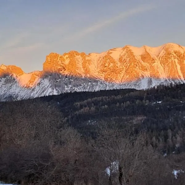 Gîte du Faraud，位于德沃吕伊的酒店