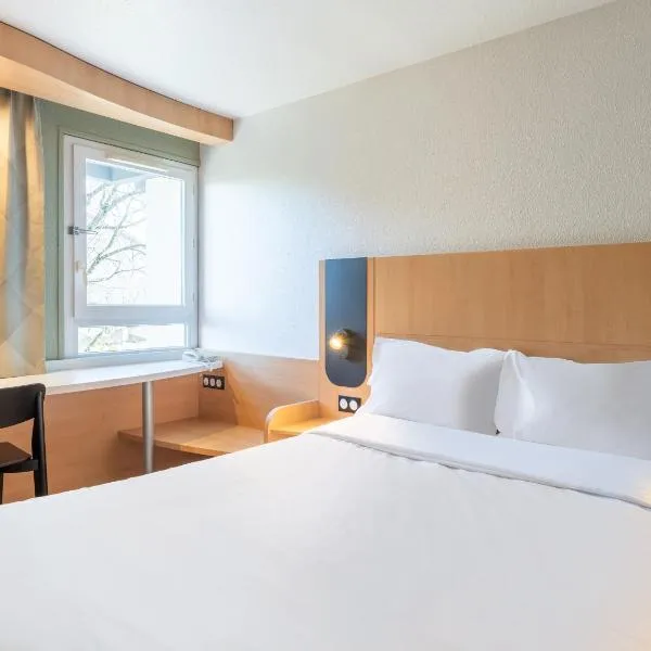 B&B HOTEL Lyon Eurexpo Bron，位于圣普列斯特的酒店