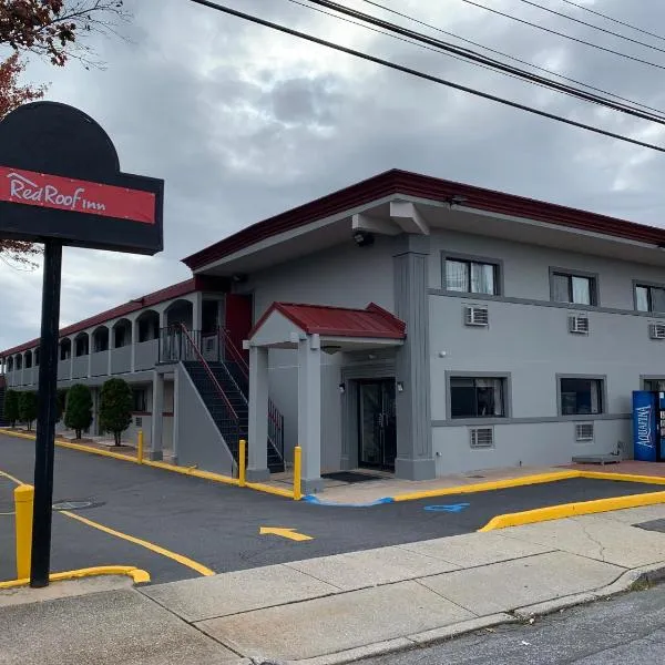 Red Roof Inn Copiague，位于马萨皮夸的酒店