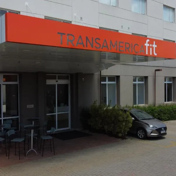 Transamerica Fit Jacareí，位于圣布兰卡的酒店