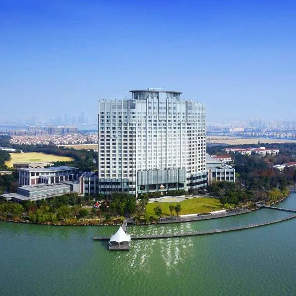 苏州金鸡湖凯宾斯基大酒店-东方威尼斯，位于Zhengyi的酒店