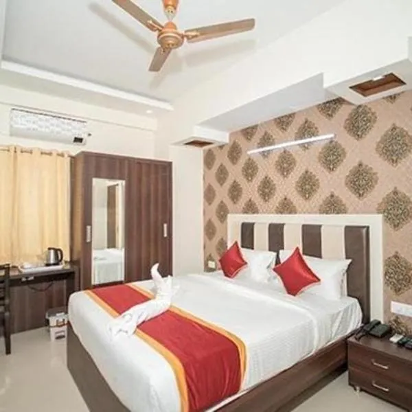 FabHotel Panchami Comforts，位于Kumbalgod的酒店
