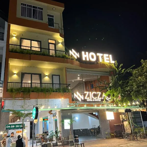 Khách sạn Ziczac KonTum，位于Trí Ðạo的酒店