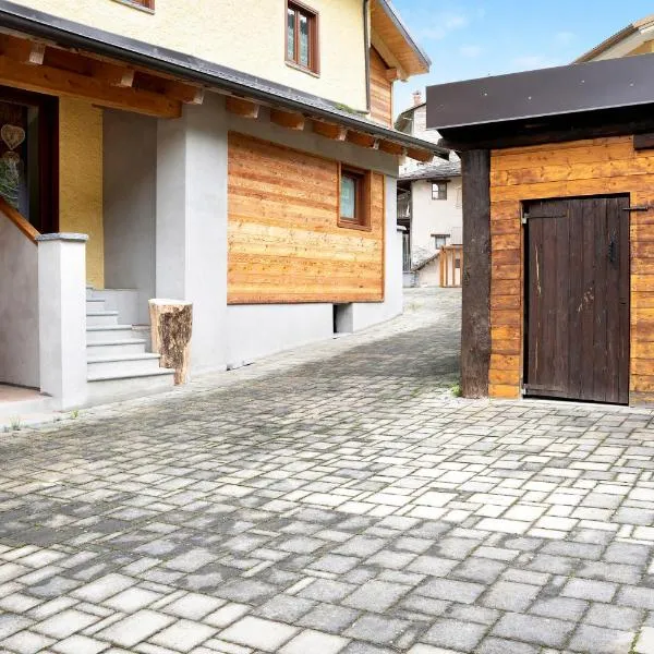Chalet Provenzale Trilocale，位于阿切廖的酒店