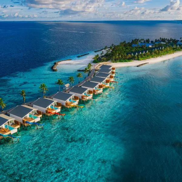Oaga Art Resort Maldives - Greatest All Inclusive Package With Free Speedboat Transportation，位于海伦吉利的酒店