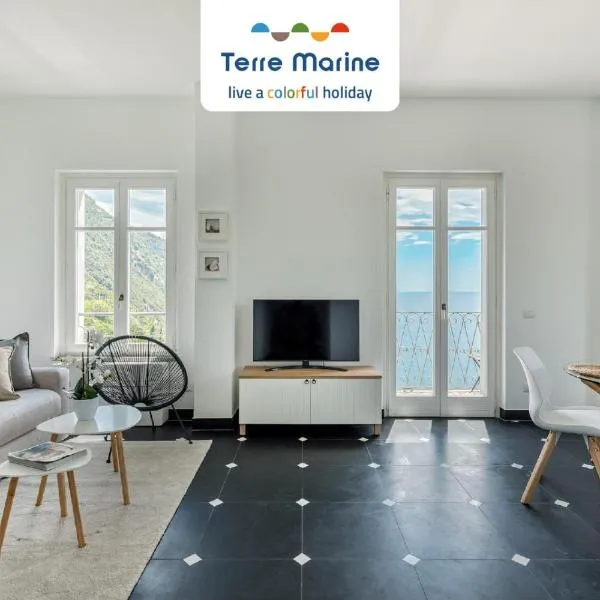 Sea Breeze Flat, Terre Marine，位于克里日亚的酒店