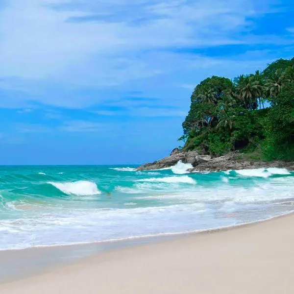 Holiday Inn Resort Phuket Surin Beach, an IHG Hotel，位于苏林海滩的酒店