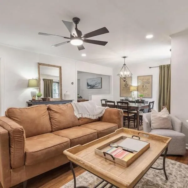 Tulsa Home Sweet Home | King Bed • Near Expo•TU•DT，位于塔尔萨的酒店