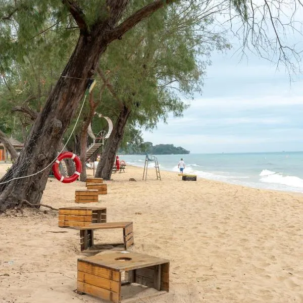Tropical Bay Grand World Phu Quoc，位于Ganh Dau的酒店
