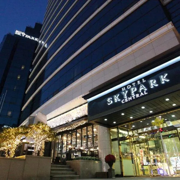 中央明洞空中公園酒店，位于Hyŏnŭi-dong的酒店