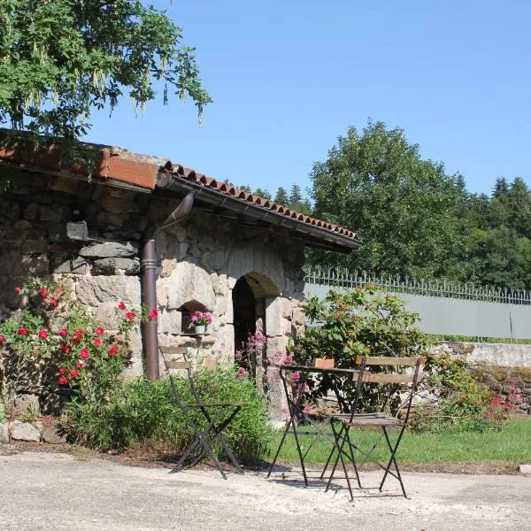 勒坎托法式度假别墅，位于Saint-Maurice-de-Lignon的酒店