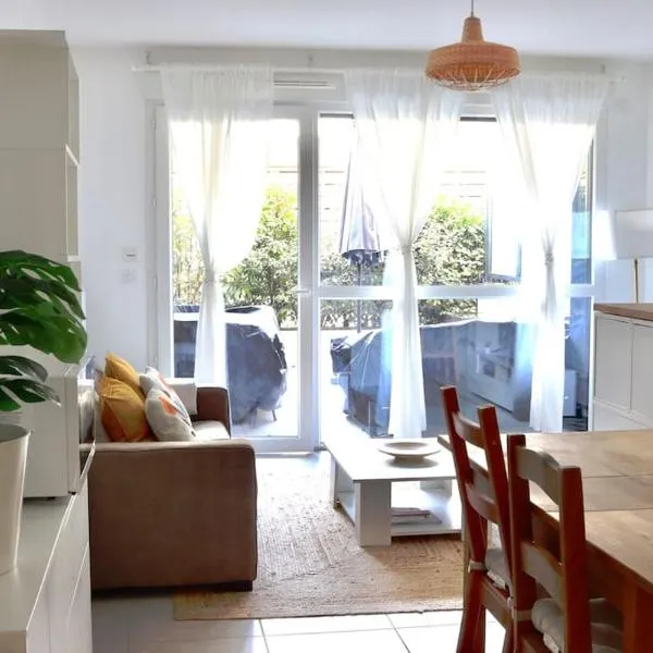 Apartment in Ferney close to Geneva United Nations，位于费内-伏尔泰的酒店