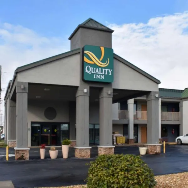 Quality Inn Calhoun North I-75，位于Ranger的酒店