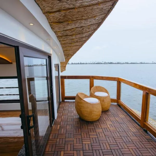 Double Decker Houseboat，位于阿勒皮的酒店