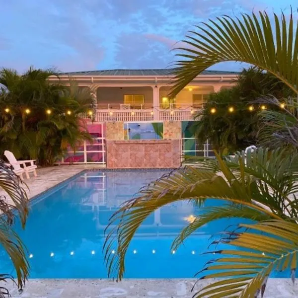 El Flamingo Beach Club，位于马纳蒂的酒店