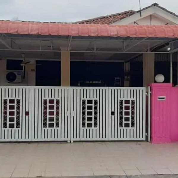 BONDA HOMESTAY，位于Kampung Gurun的酒店