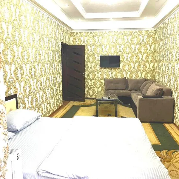 1-комнатная квартира в Dushanbe，位于杜尚别的酒店