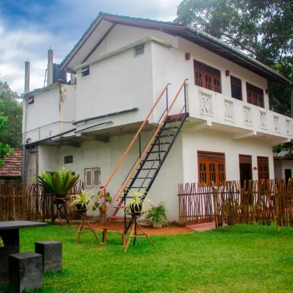 Nisali Villa Weligama，位于韦利格默的酒店