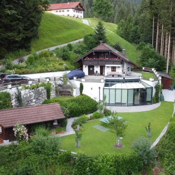 Haus in den Bergen，位于圣科罗曼的酒店