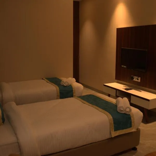 Hotel Tanisha，位于Kishanganj的酒店