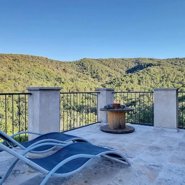 Gîte Terrasse panoramique sur les Maures - Les Mayons，位于勒拉旺杜的酒店