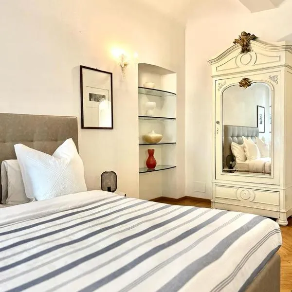 ComeCasa Alfieri Elegant Apartment，位于Castello di Annone的酒店