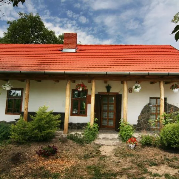 Bableves Vendégház，位于Felsőtold的酒店