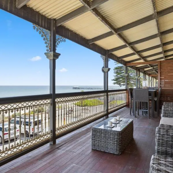 Swainson at Del Monte，位于Henley Beach的酒店