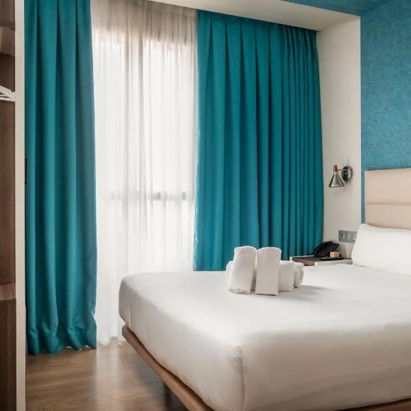 Arya Stadium Hotel，位于巴塞罗那的酒店