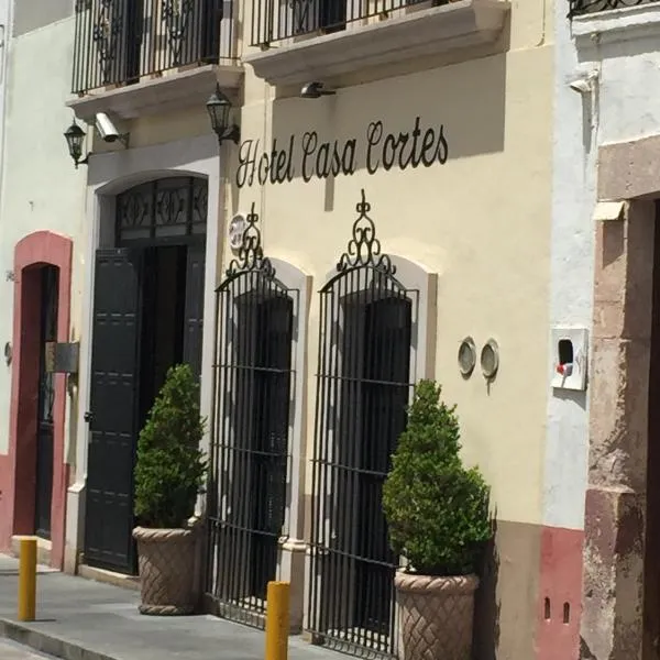 科尔特斯之家酒店，位于El Orito的酒店